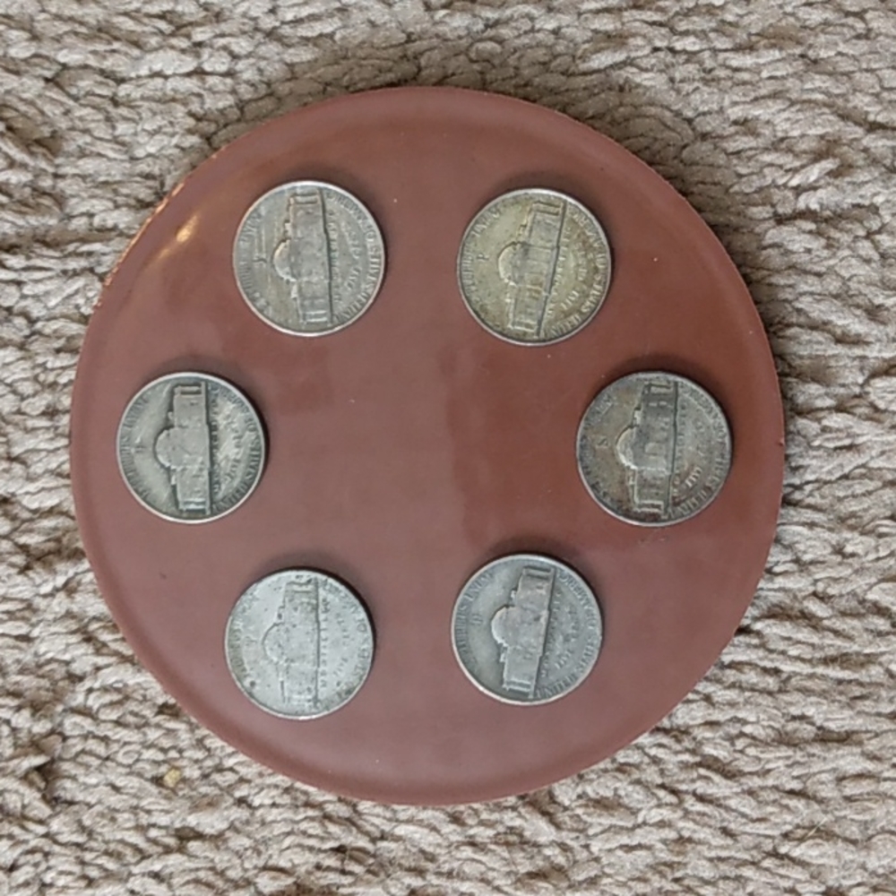 One Set Of Six (6) 1945 Liberty Nickels - Picture 6 of 6